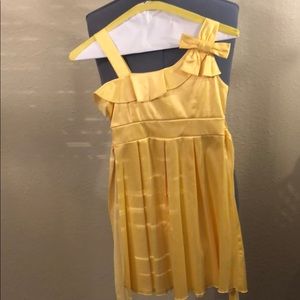 ☀️ ☀️ She will look gorgeous yellow